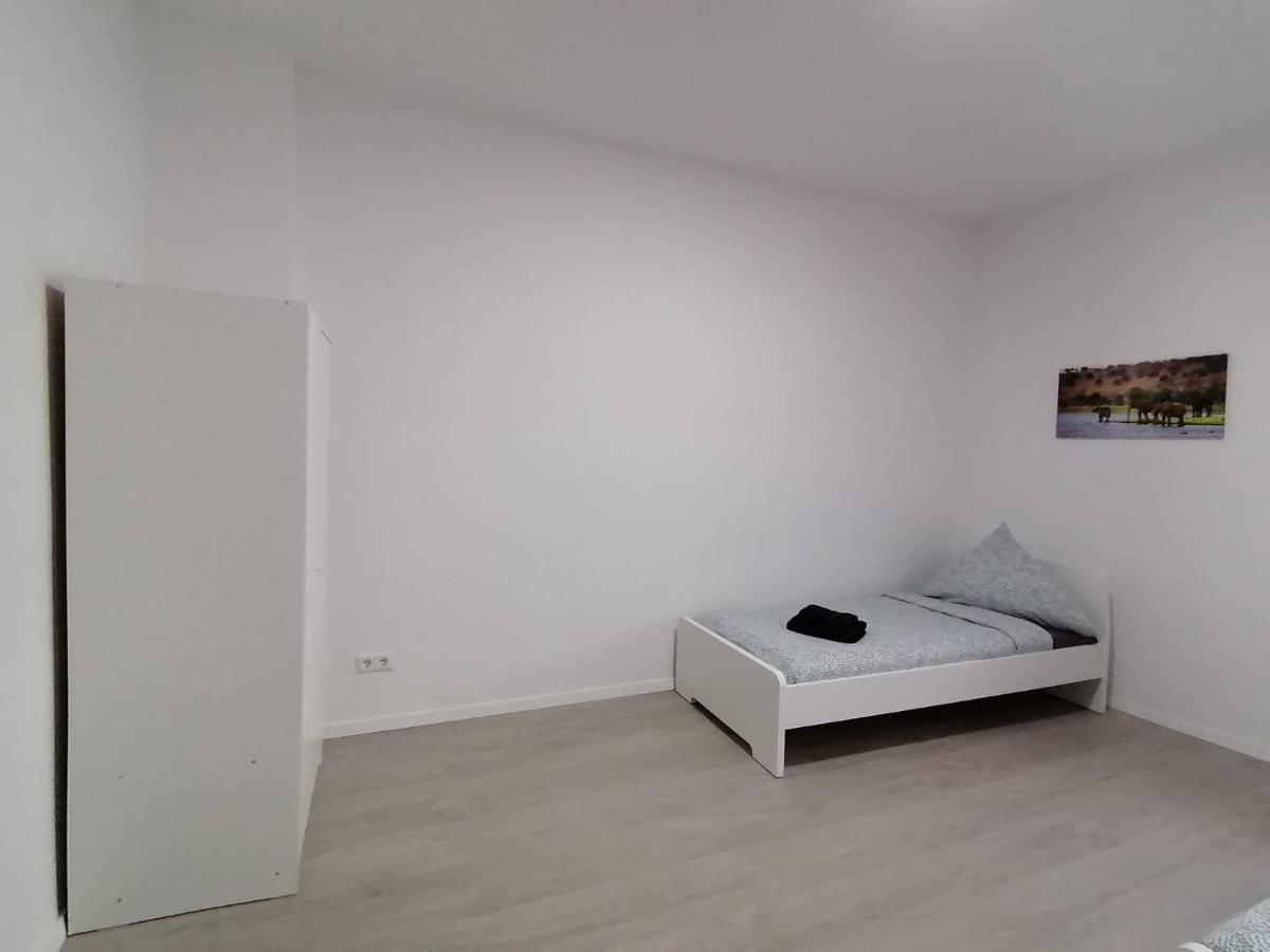 Estrella24 Living Rooms Tokio Herne Bagian luar foto