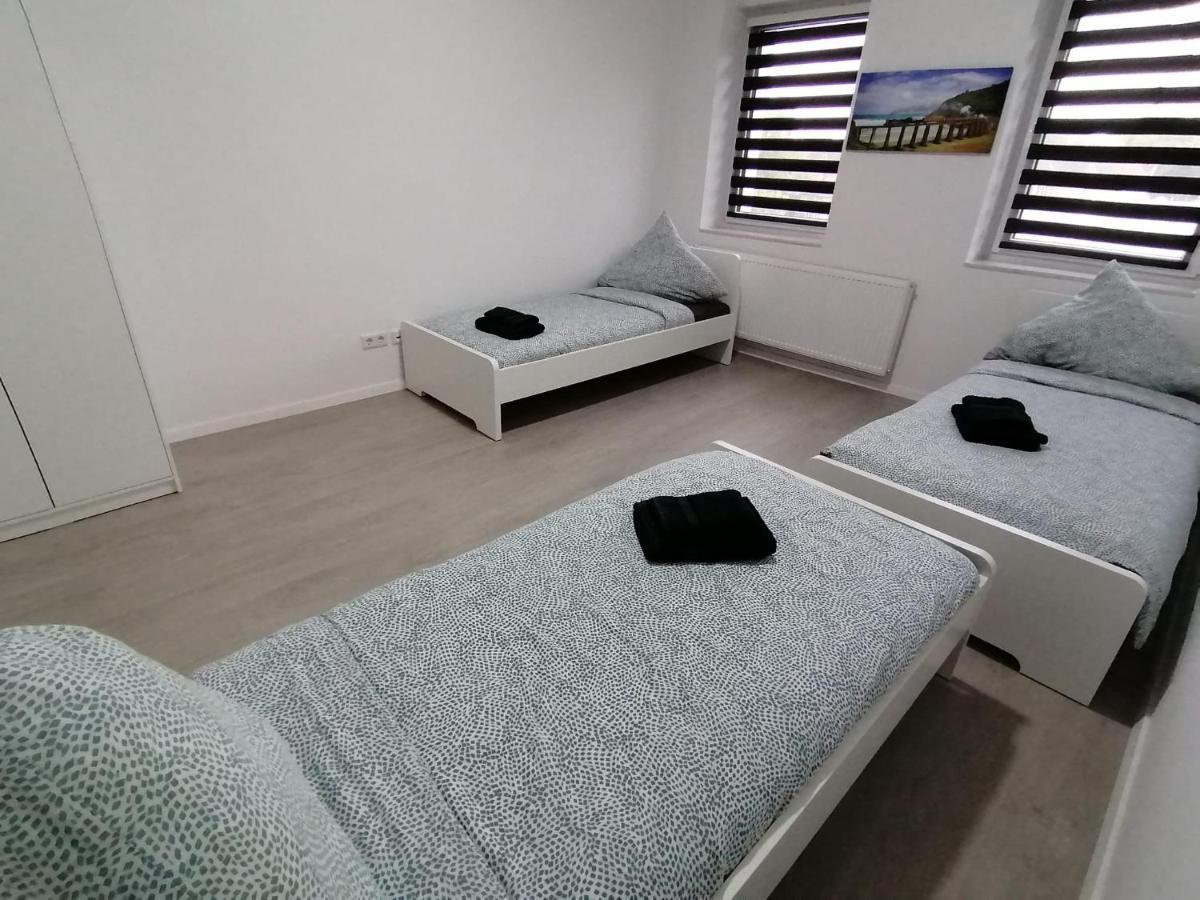 Estrella24 Living Rooms Tokio Herne Bagian luar foto