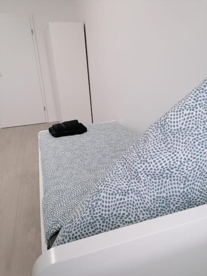 Estrella24 Living Rooms Tokio Herne Bagian luar foto