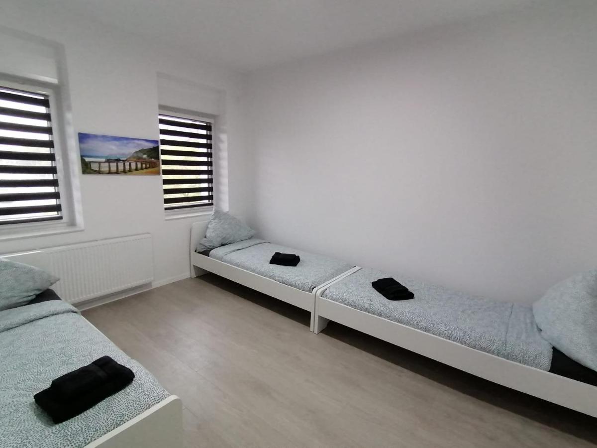 Estrella24 Living Rooms Tokio Herne Bagian luar foto
