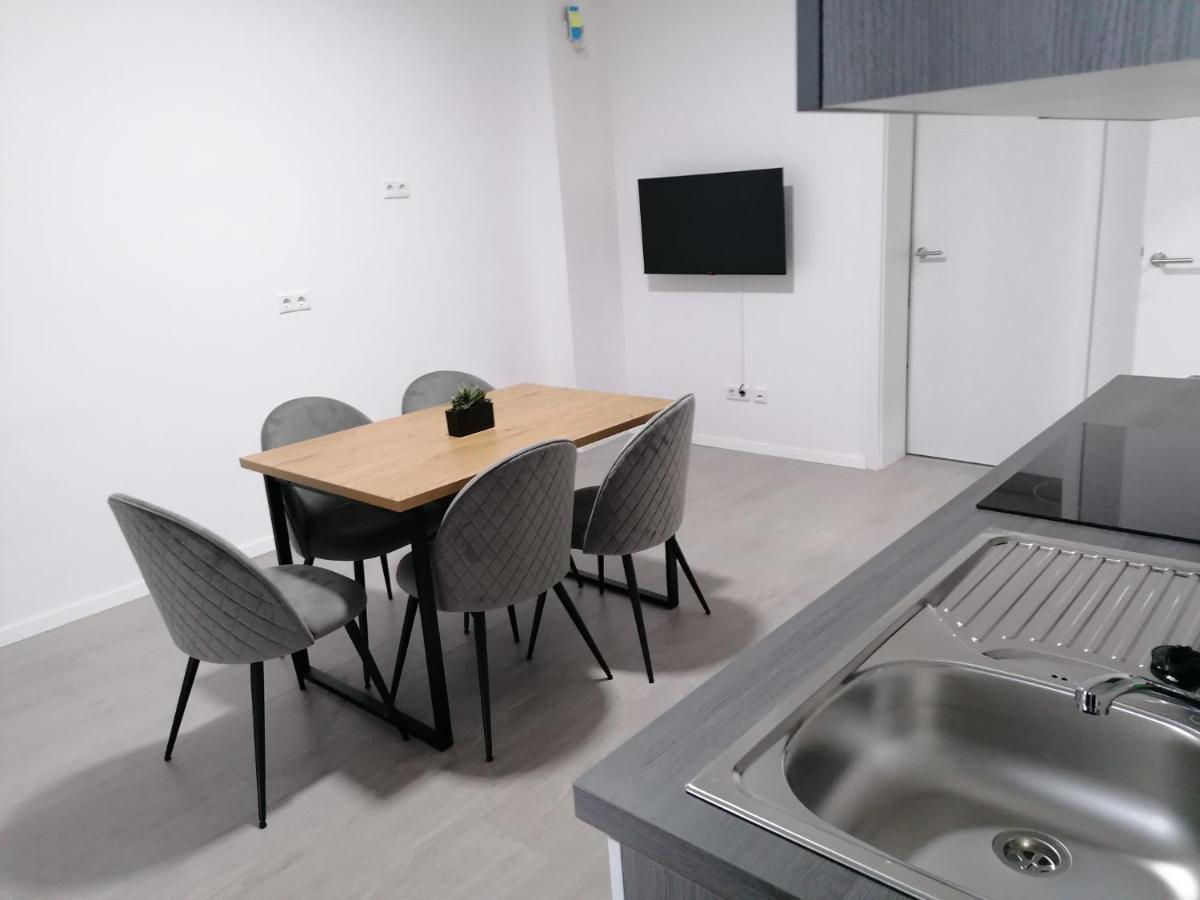 Estrella24 Living Rooms Tokio Herne Bagian luar foto